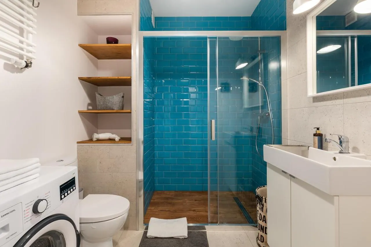 Rent Like Home - Kolska 9A Warsaw 0*,