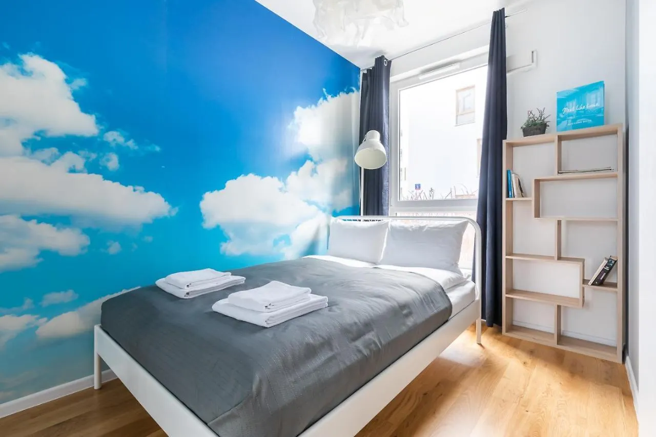 Rent Like Home - Kolska 9A Warsaw Apartment